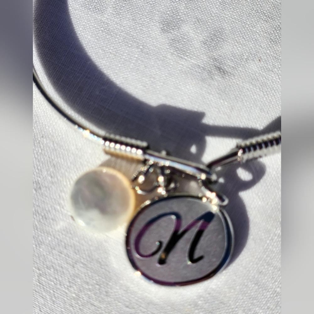 STAINLESS INITAL  CHARM BANGLE BRACELET